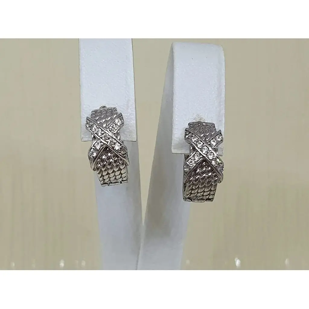 Серебряные серьги Premium с фианитами. 2370Р - фото 3