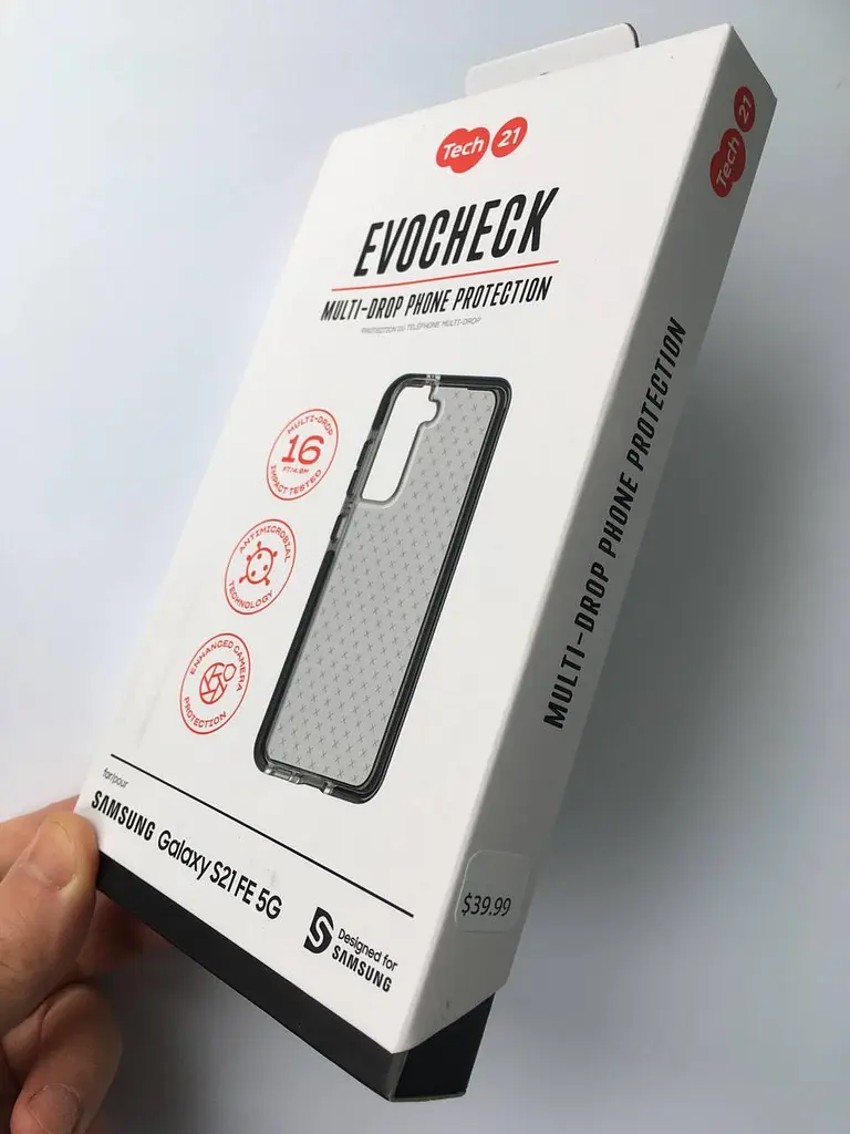 Оригінальний протиударний чохол Tech21 Evo Check для Samsung Galaxy S21 FE (6.4) Black T21-9080 - фото 3