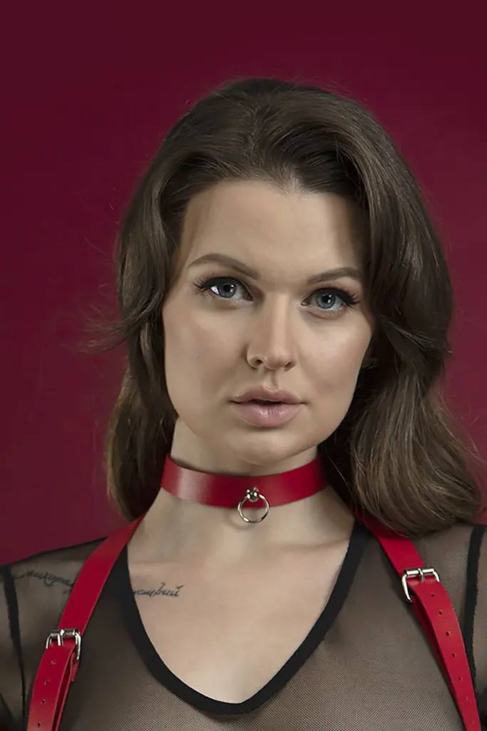 Чокер з кільцем для повідця Feral Feelings Choker, червоний, натуральна шкіра
