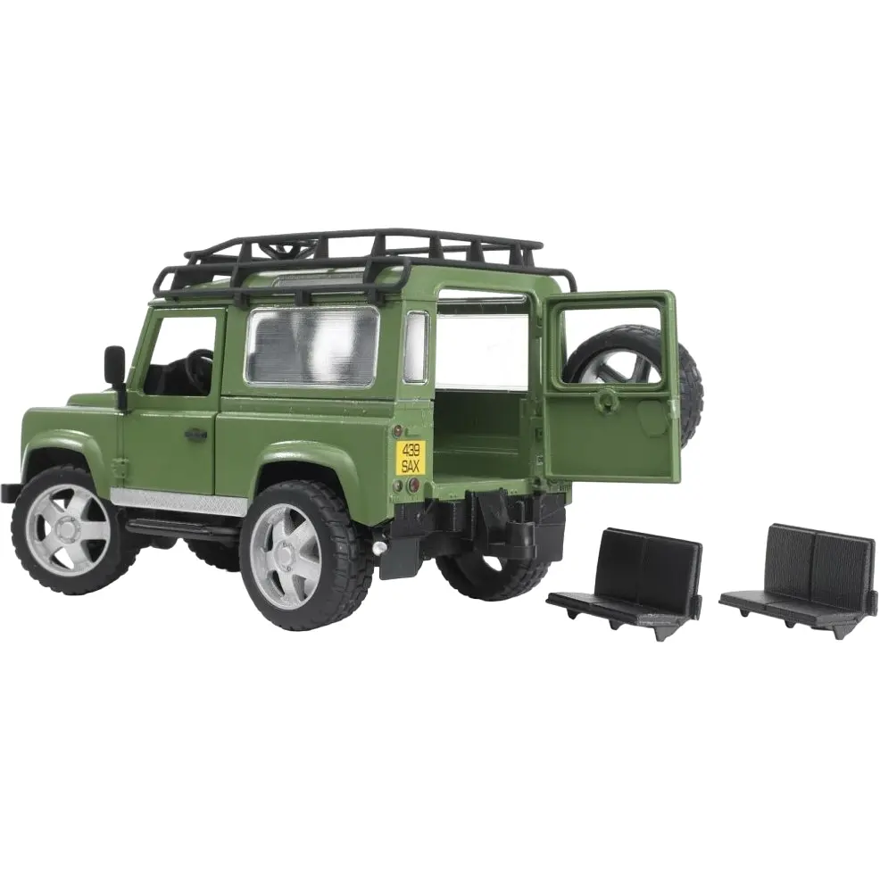 Джип Bruder Land Rover Defender 1:16 (02590) - фото 6