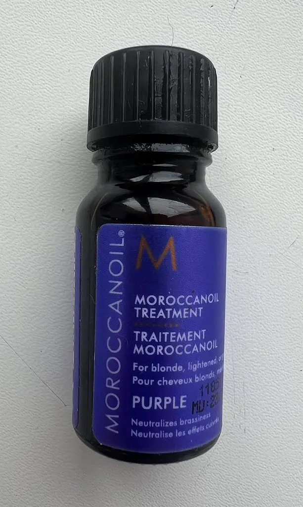 Олія Moroccanoil Treatment Oil Purple з фіолетовим пігментом для світлого та освітленого волосся 10 мл - фото 2