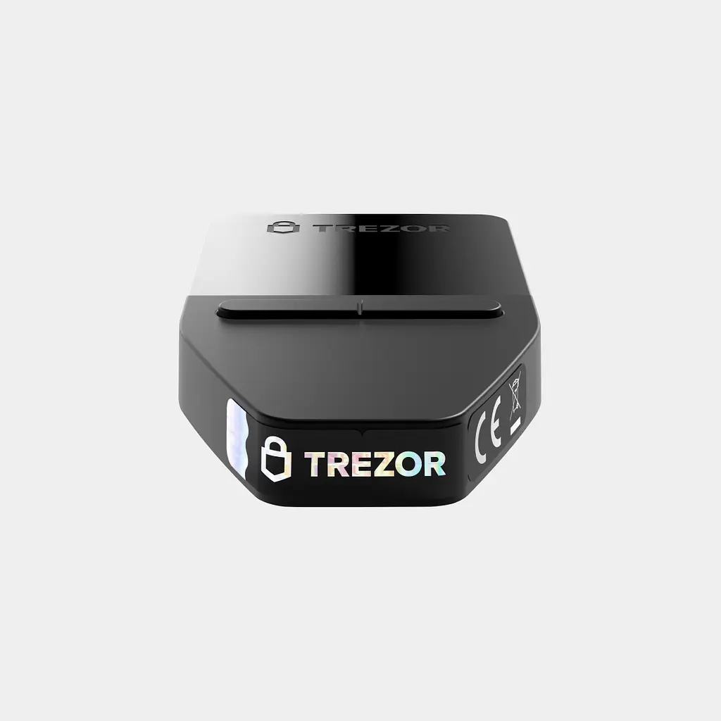 Аппаратный кошелек для криптовалют Trezor Model Safe 3 Cosmic Black (TMS3CB) - фото 6