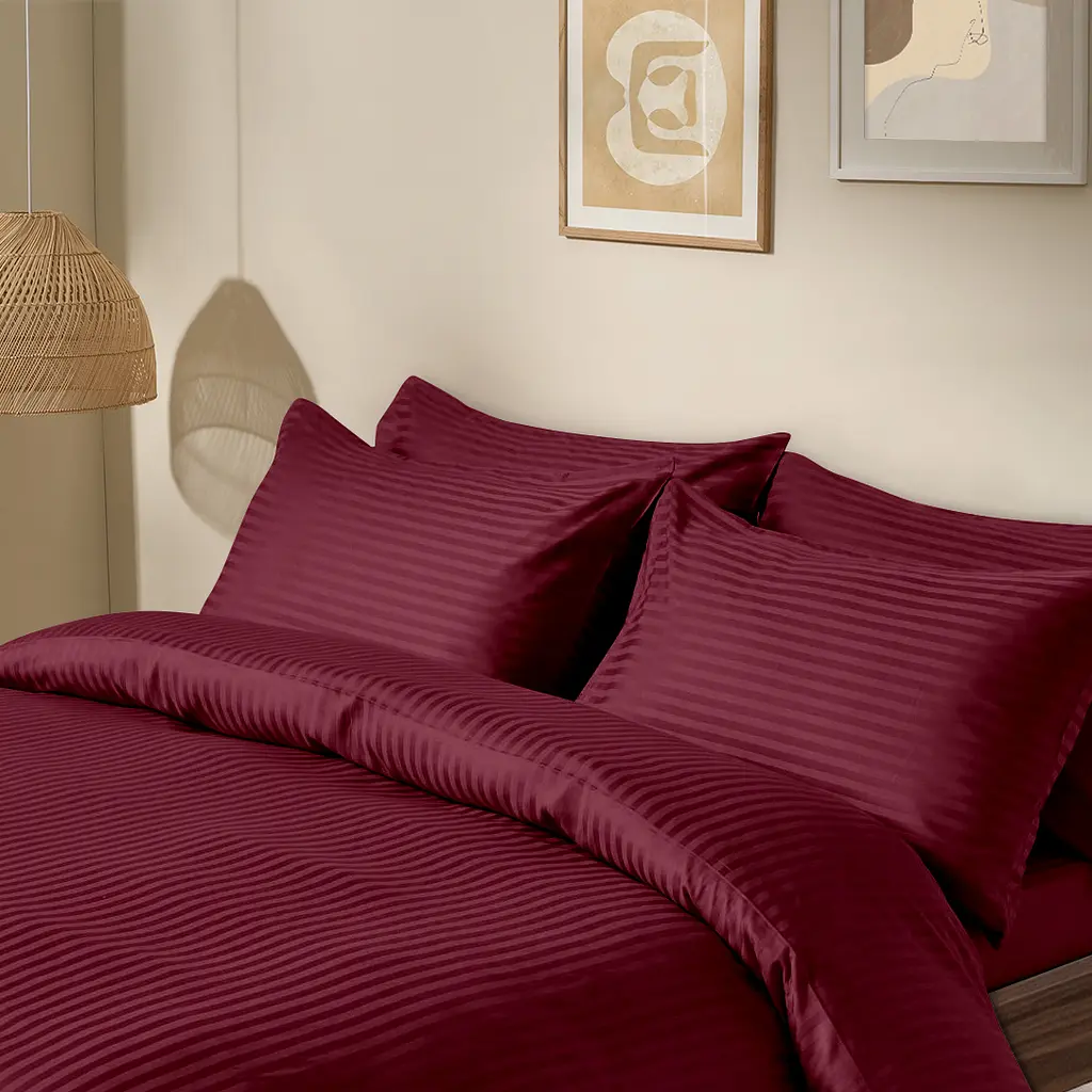 Комплект постільної білизни Cosas полуторний сатин з простирадлом на резинці SANGRIA 160 x 220 см (StrSatin_17Sangria_El140-Sangria_160) - фото 2