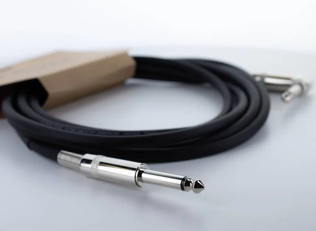 Коммутационный кабель инструментальный Jack 6,3 — Jack 6,3 6м Cordial EI 6 PR - фото 4