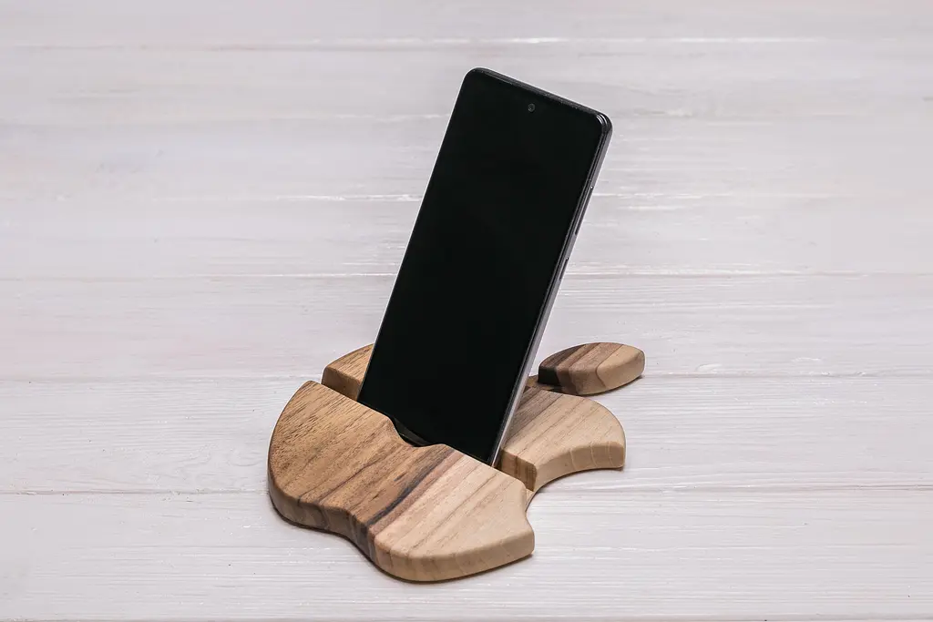 Дерев'яний органайзер для мобільного телефону та планшета ecoWalnut 175х140х15 мм - фото 2