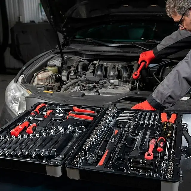 Набір інструментів Intertool ET-7145 145шт [98829] - фото 19
