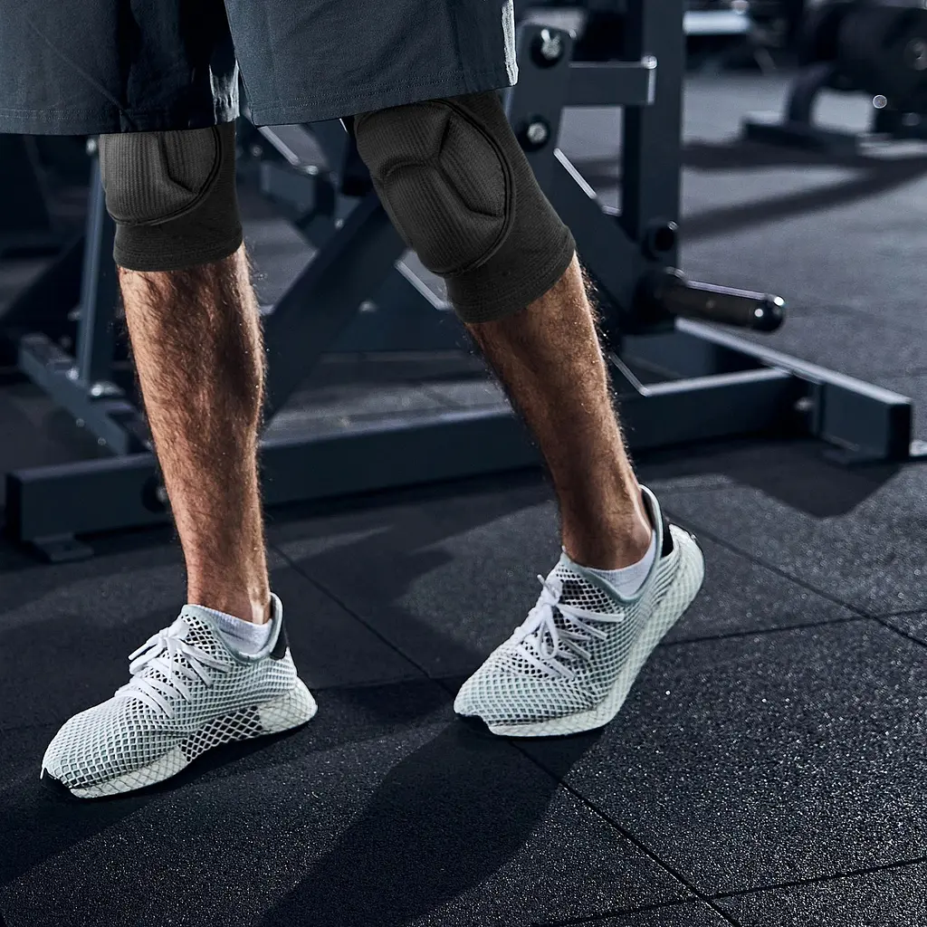Наколенники защитные Gymtek для фитнеса 2 шт черный - фото 4
