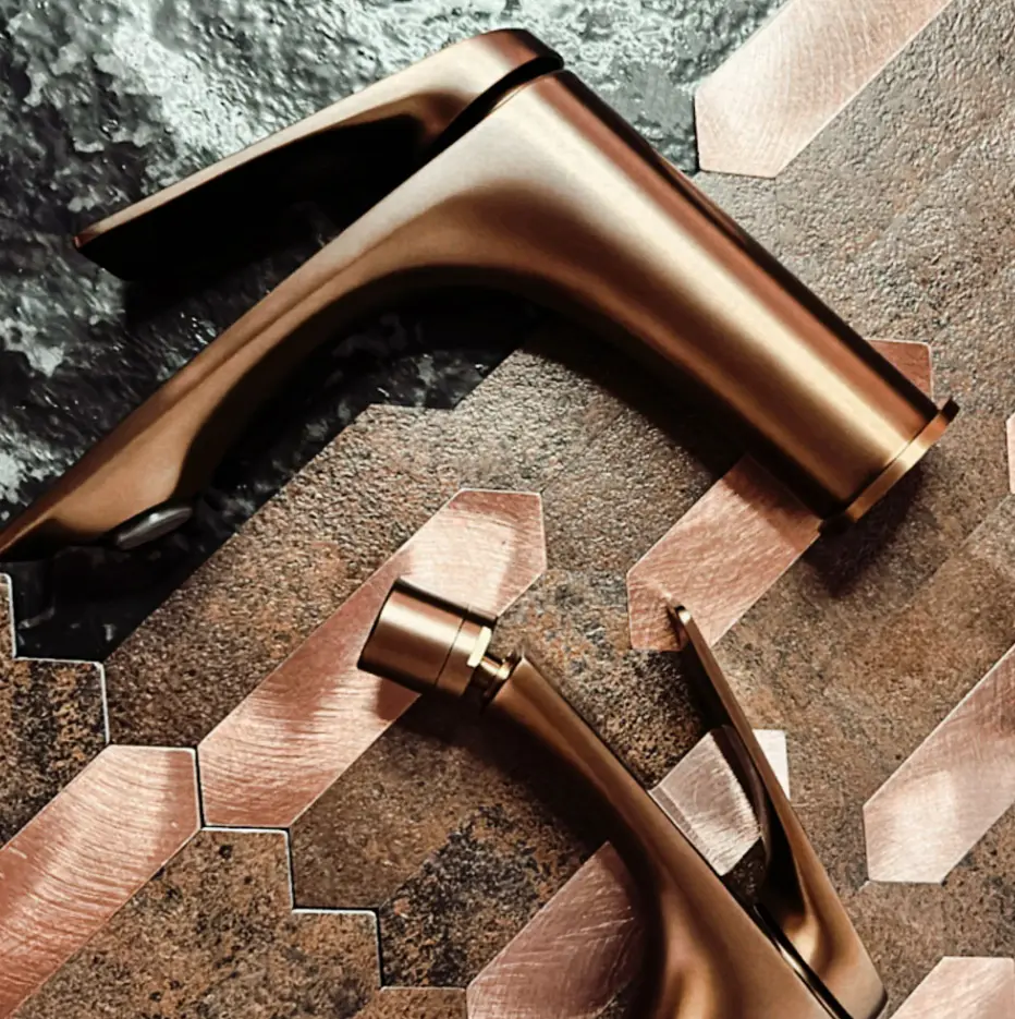 Змішувач для умивальника Rea Avalon низький brushed copper REA-B5064 - фото 4
