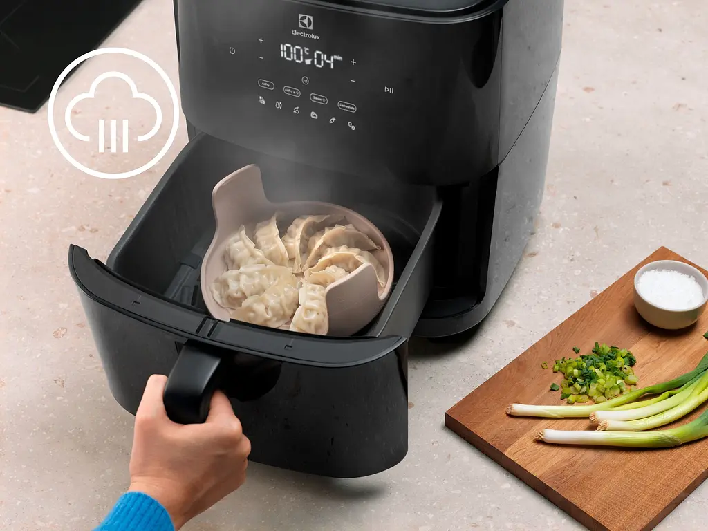 Мультипечь Electrolux 1800Вт 7л сенсорное управление 6 программ пара пластик черный - фото 4