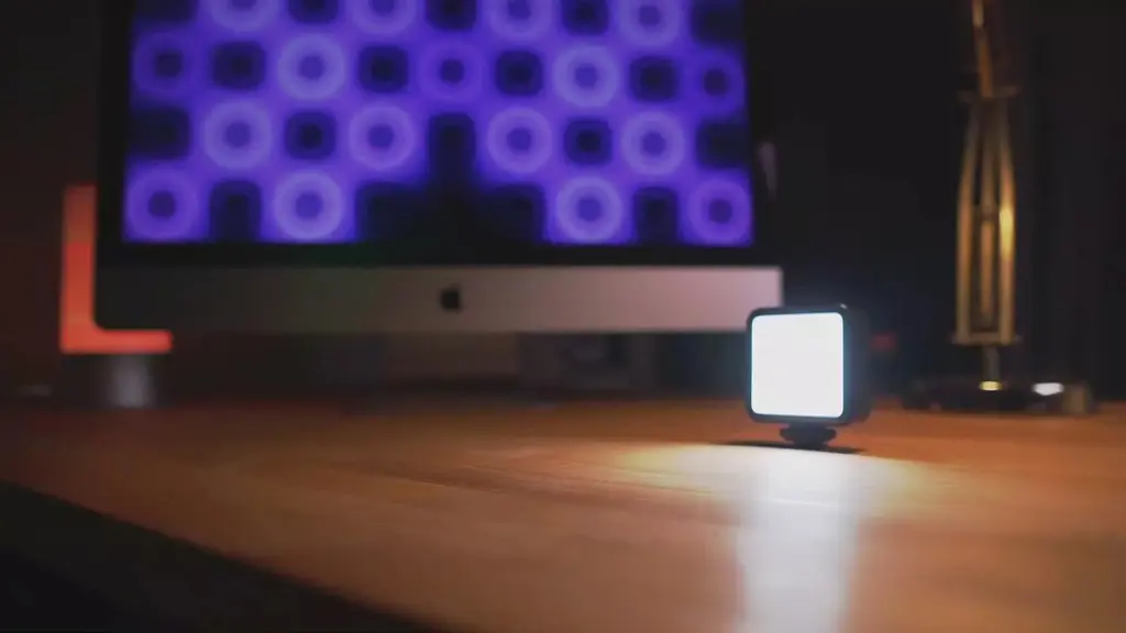 Накамерный свет Ulanzi VL49 Black [75108] - фото 11