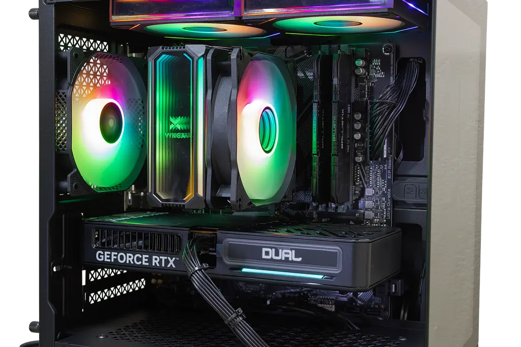Ігровий ПК Base (RTX 5060 8GB / Ryzen 5 5600 / 16GB DDR4 / SSD 512GB) - фото 7