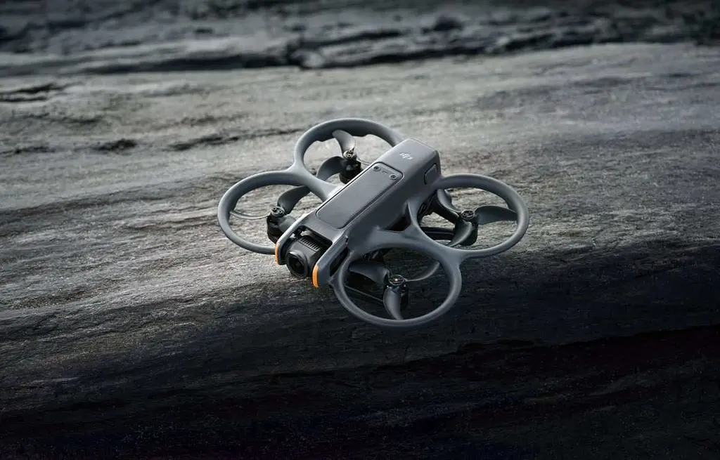 FPV дрон DJI Avata 2 Pro-View Combo with 3-Battery (CP.FP.00000151.02) - фото 9