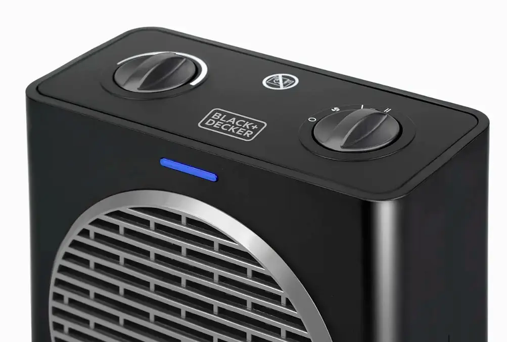 Тепловентилятор BLACK+DECKER 2,0 кВт, площа обігріву 15 кв.м., настільний, чорний (BXSH2003E) - фото 2