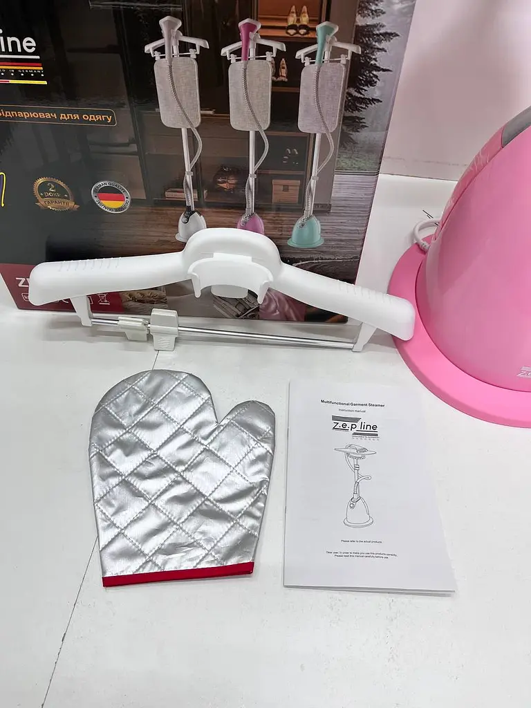 Рожевий Вертикальний відпарювач для одягу зі стійкою Zepline ZP-130 3000 Вт - фото 4