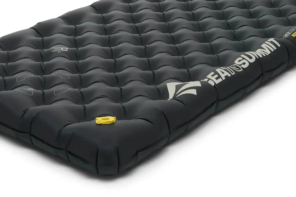 Килимок надувний Sea To Summit Ether Light XR Pro Insulated ASC Mat Regular Rectangular Wide Black (1033-STS ASL051142-290103) - фото 6
