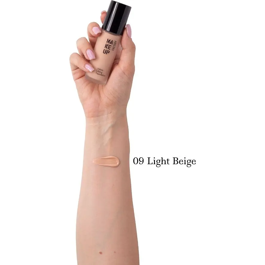 Тональна основа Make up Factory Velvet Lifting Foundation відтінок 09 (Light Beige) 30 мл (412718) - фото 2