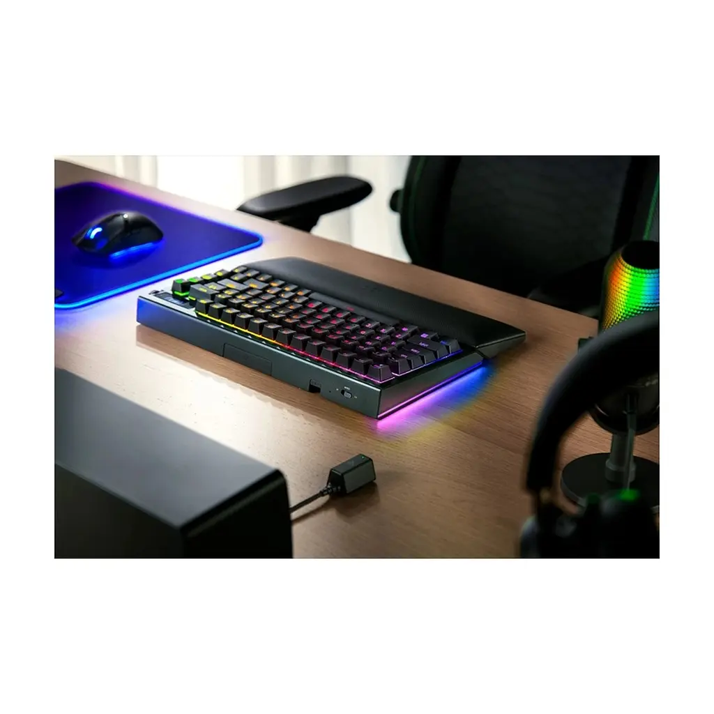 Клавіатура Razer BlackWidow V4 Pro 75 ISO Wireless/Bluetooth/USB UA Black (RZ03-05130300-R3E1) - фото 10