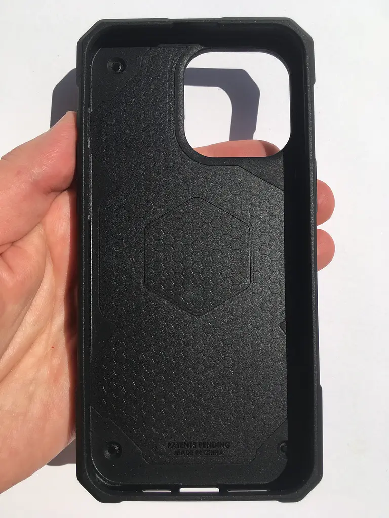 Протиударний чохол UAG Monarch Pro MagSafe для iPhone 15 Pro Max (6.7") Element Green 1143381F7B42 - фото 7