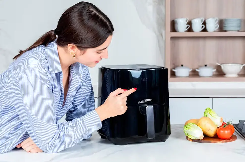 Мультипечь Black Decker BXAF5000E - фото 3