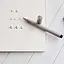 Лайнер-кисть Uni Pin Brush Fine Line светло-серый 2 мм (PINBR-200(S) LIGHT GREY) - миниатюра 5