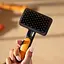 Масажна щітка для вичісування шерсті Fiskars Massage Brush 9 см (2009140) - мініатюра 6