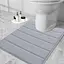 Современный коврик для ванной Aquarius с эффектом памяти U-образный контурный 50 х 50 см Серый в полоску - миниатюра 1