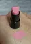 Пробный образец матовая помада губная Avon Ультра Клубничная глазурь/Blush 0.6 г - миниатюра 3