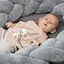 Іграшка-обіймашка BabyOno Веселий кролик з брязкальцем для малюків 25х25 см (2136278047) - мініатюра 6