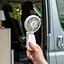 Вентилятор аккумуляторный Bo-Camp Mini Fan With Clamp White (8520960) - миниатюра 3